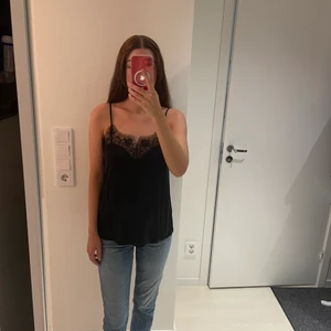 Linne samsoesamsoe  - Linne från samsoe samsoe. Storlek M. Använd 1 gång så den ser helt ny ut 