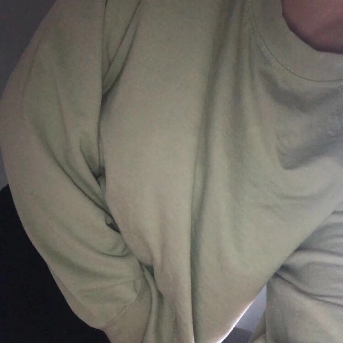 Tröja från ONLY i fint skick! - 90