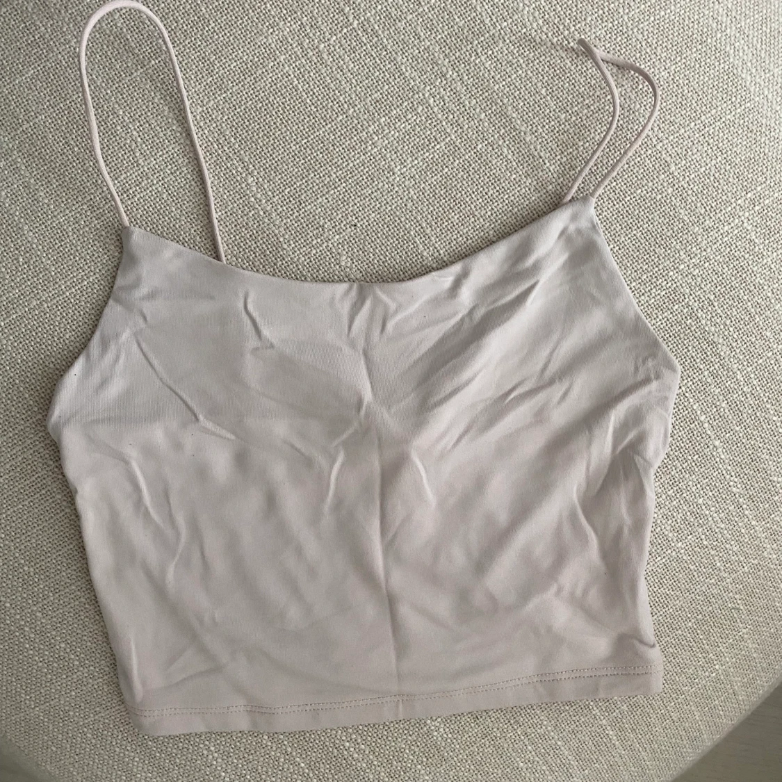 Cropped tops from bershka  - 90