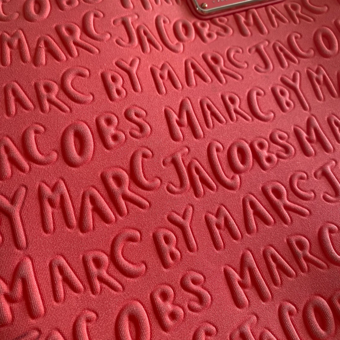 Marc Jacobs datorfodral - 90