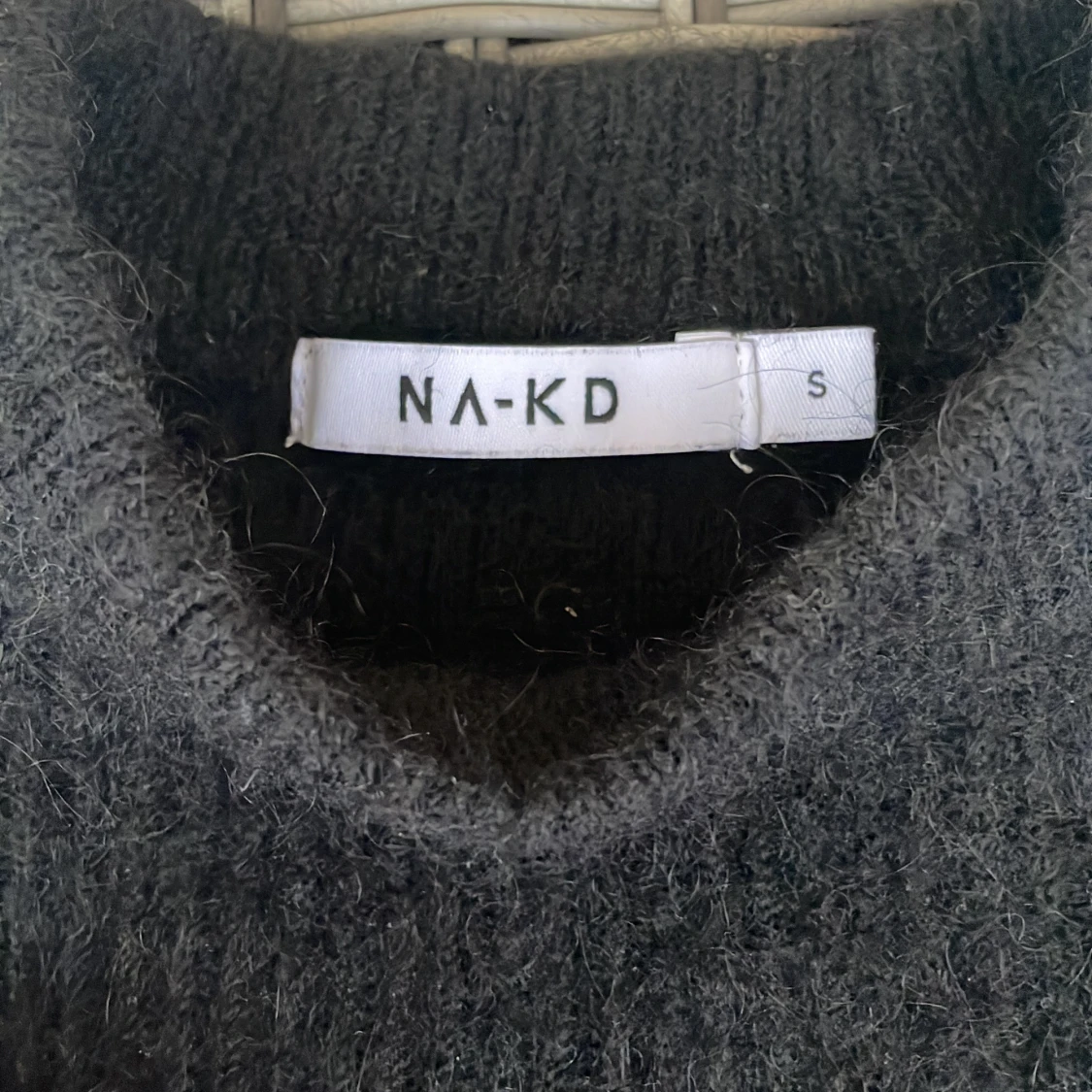 Svart stickad tröja - 90