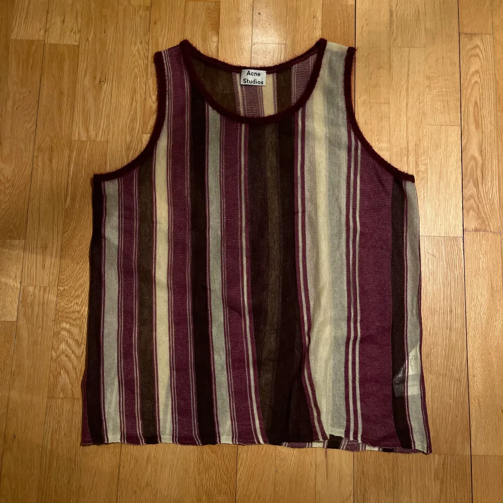 Acne Studios tank top i storlek S. Oversized!. Toppar.