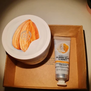 The body shop - Går att köpa styckvis också. Pris kan diskuteras❣️❣️