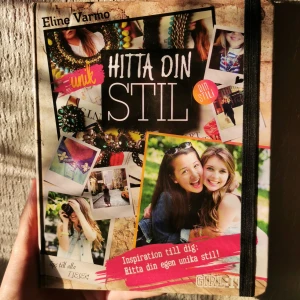 Hitta Din Stil - Denna bok innehåller både en guide på att hitta din stil och en skiss bok som du kan designa i 😍 Jätte stilig och användbar för dig som letar efter en unik stil