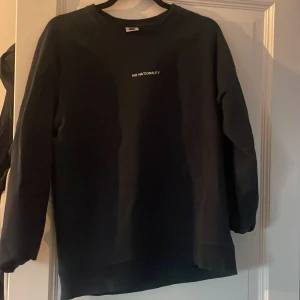 NNO7 Sweater - tröja från no nationality, nno7 köpt för 1000kr