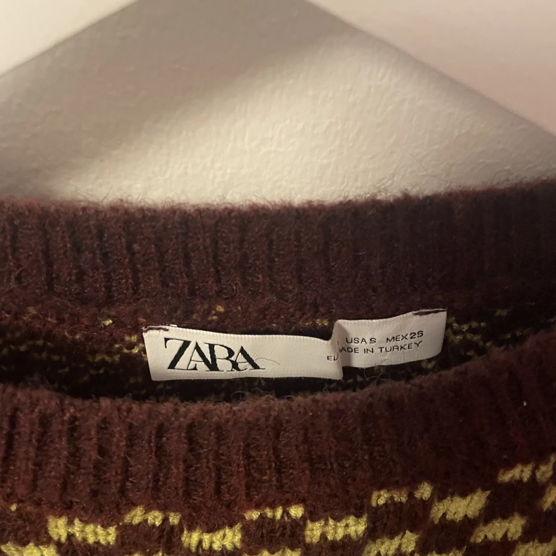 Stickad tröja  - 91