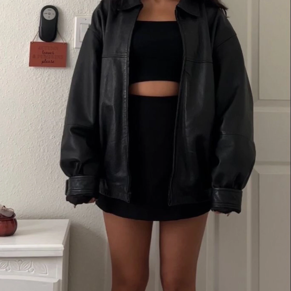 Svart superfin kjol!