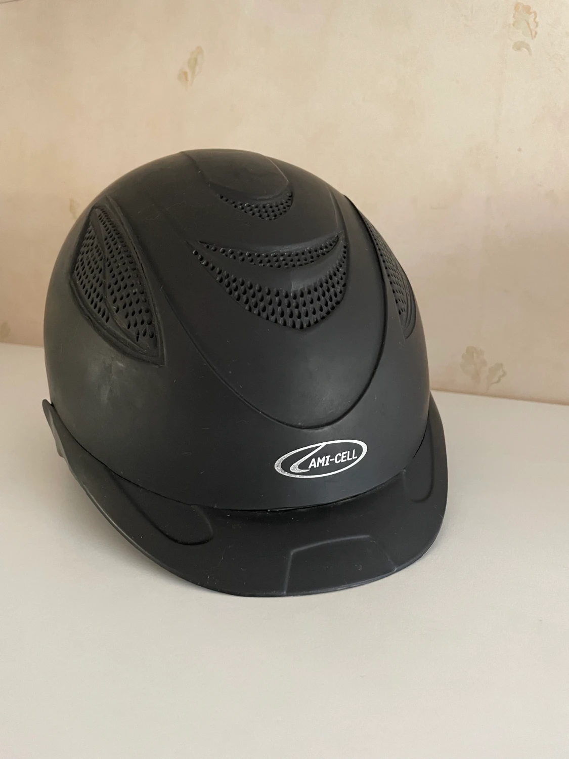 Ridhjälm inställbar