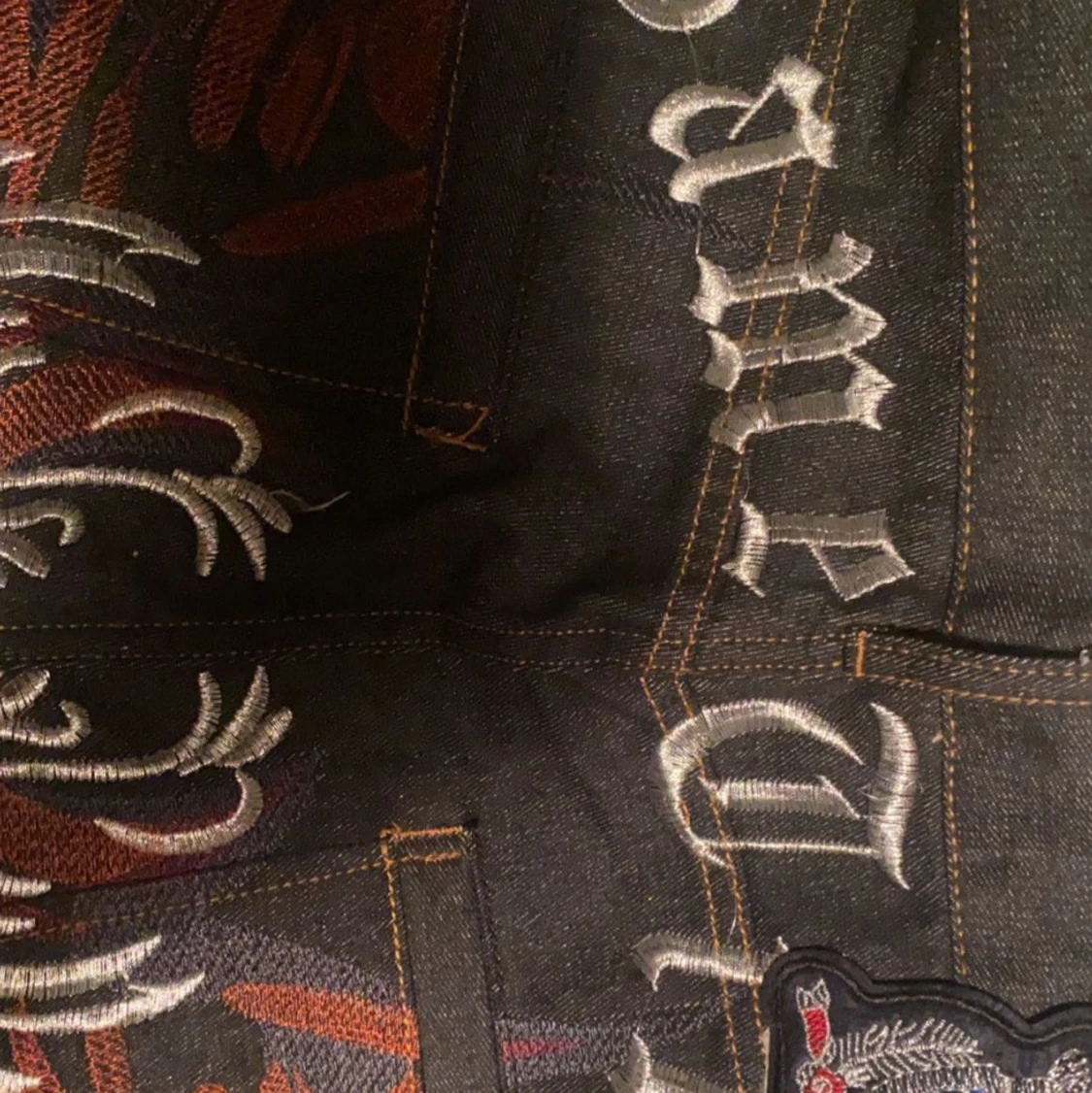 Y2k embroidery baggy jeans  - 90