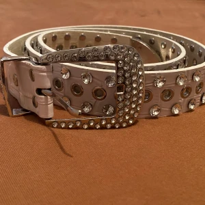 Rhinestone Belt - Really cool Rhinestone Belt!! Bought it from Shein not that long ago but it was a bit too small for me :( 