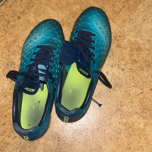 Nike fotbollsskor  - Fotbollsskor st 39