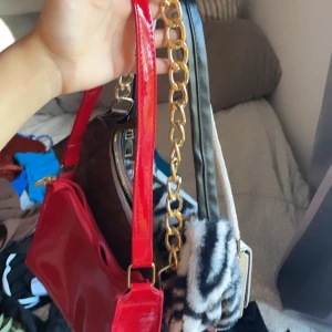 Väskor - Alla väskorna för 100kr