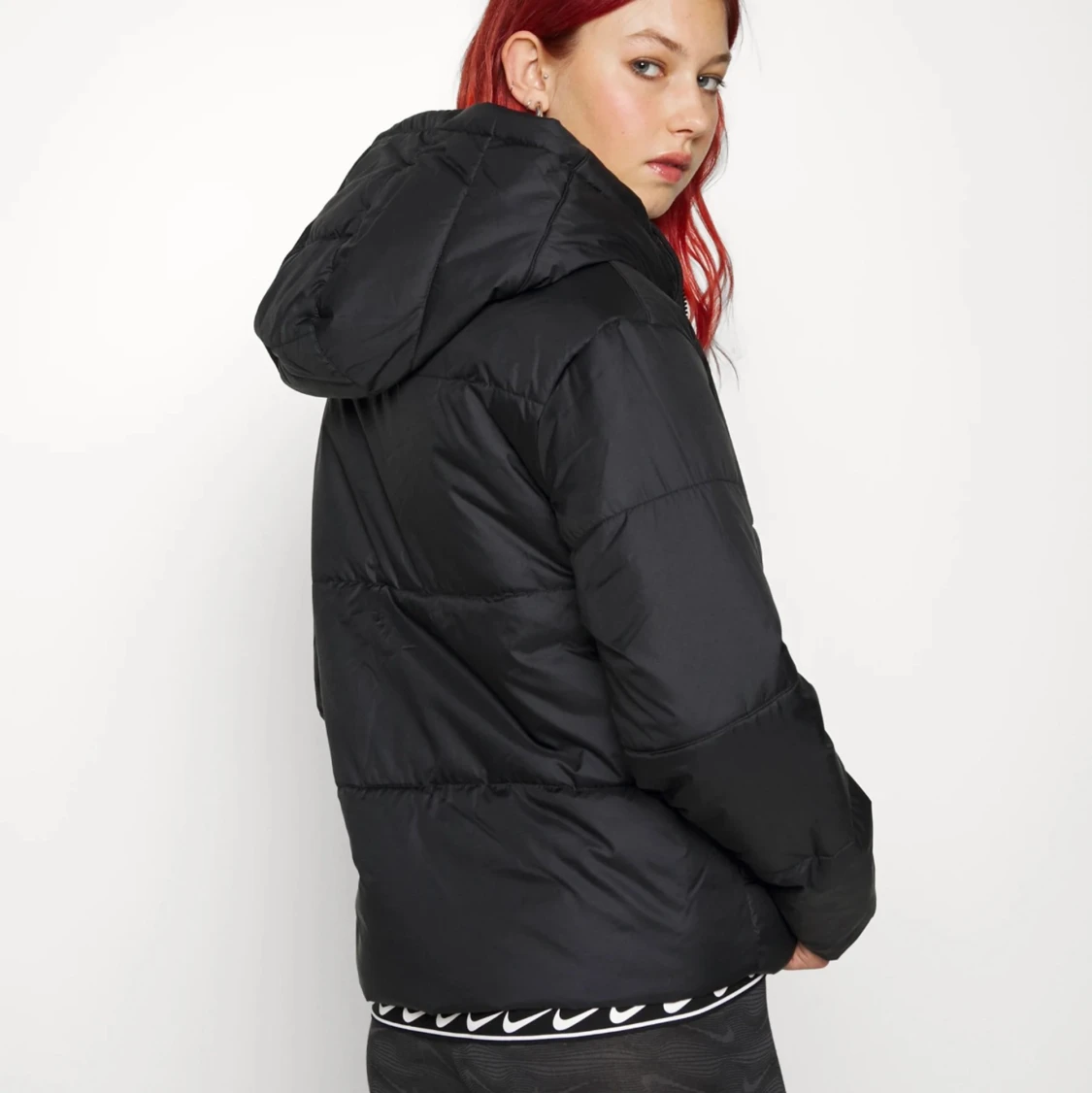 Nike vinterjacka dam, storlek M - 91