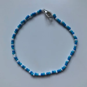 Armband<3 - Jätte fint armband jag gjort själv! Frakt på 12kr tillkommer! 