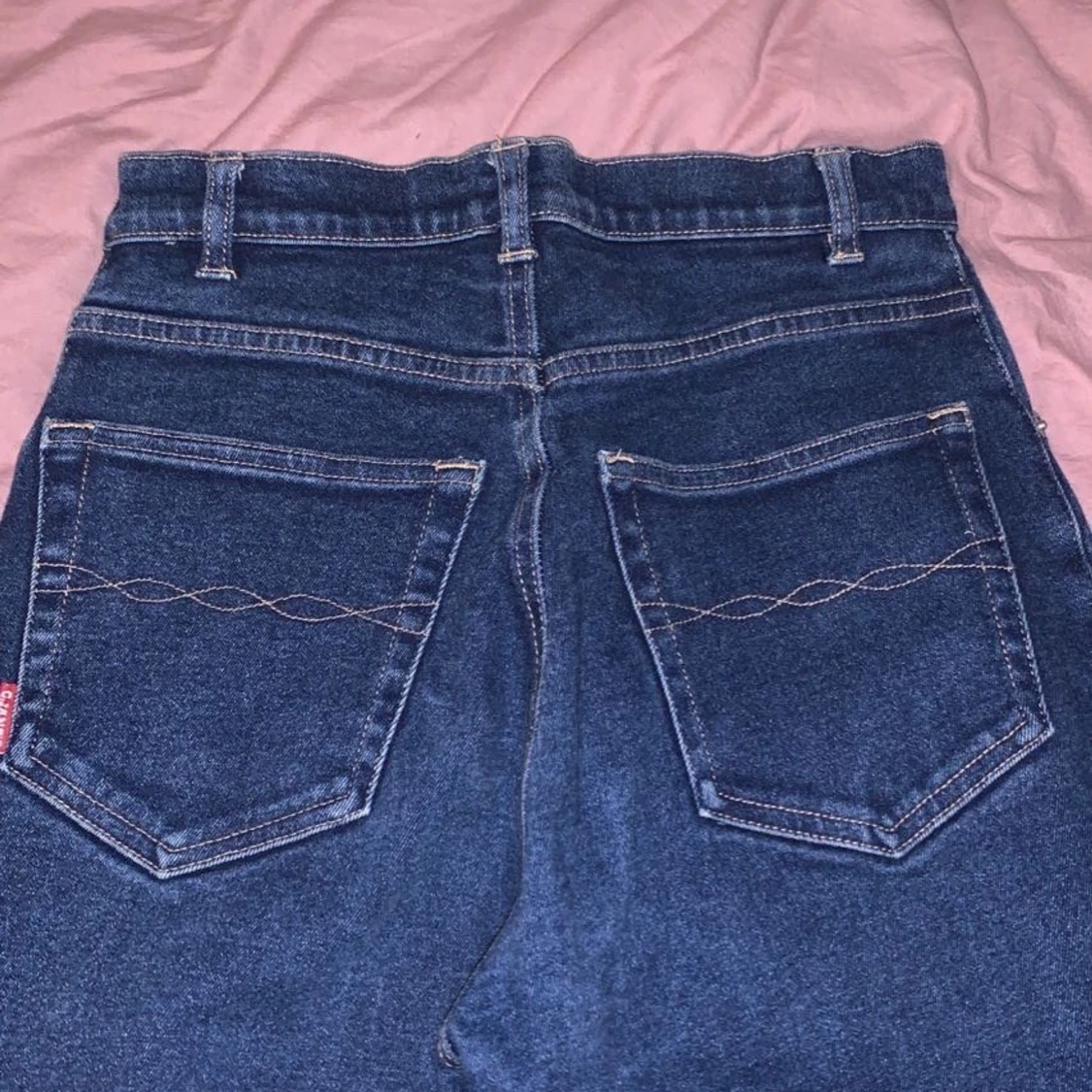 Baggy mörkblå jeans - 90