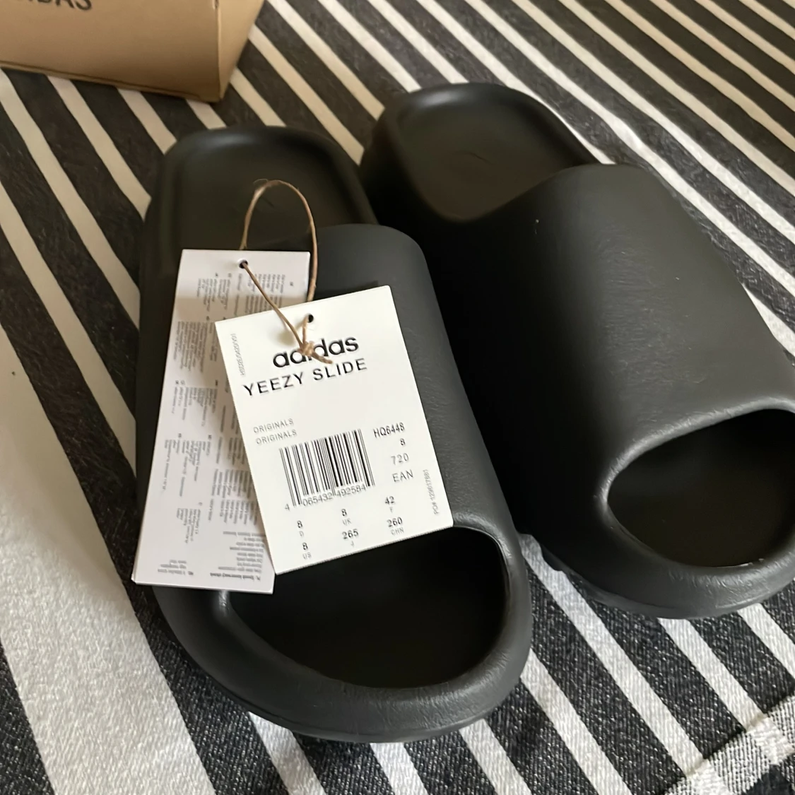 Yeezy slide - 90
