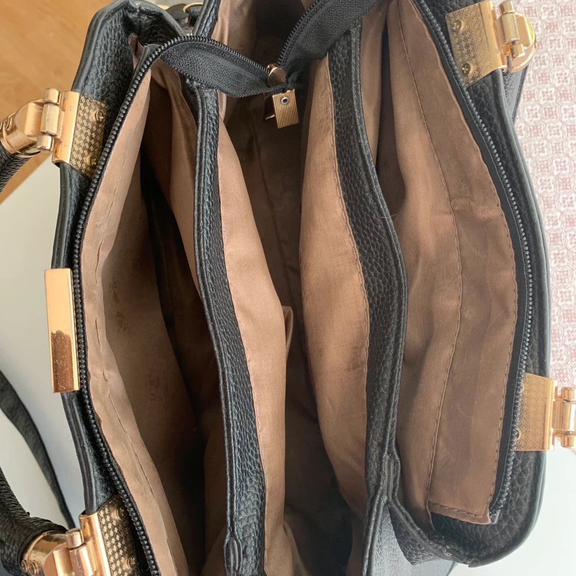 Väska med axelband - 90