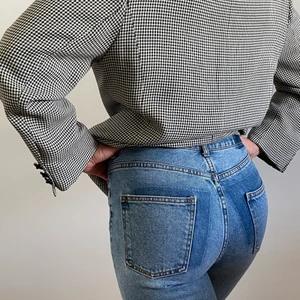 Jeans - Jeans säljer pga flytt (paris-fit) 💕 strl 34  