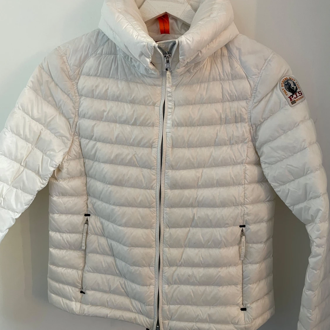 Vit dunjacka från Parajumpers