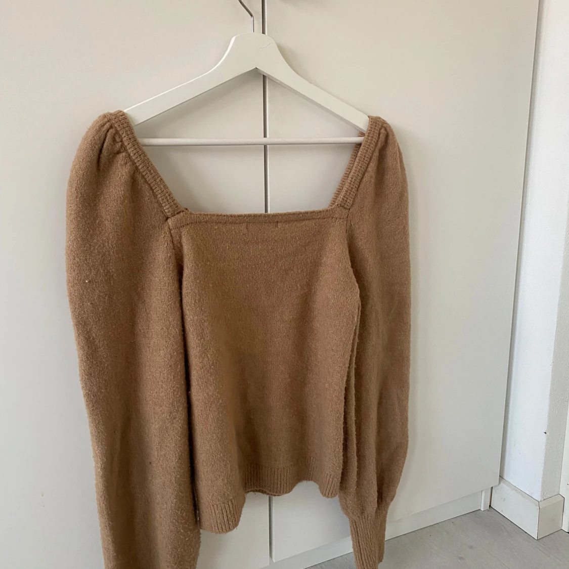 Beige tröja från H&M - 1