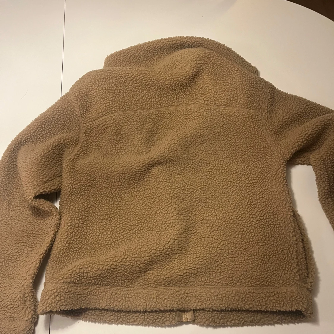 Brun teddyjacka med dragkedja - 1