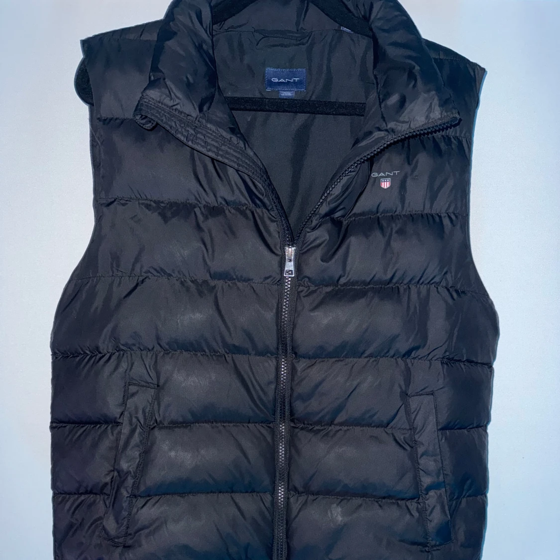 GANT Svart Väst