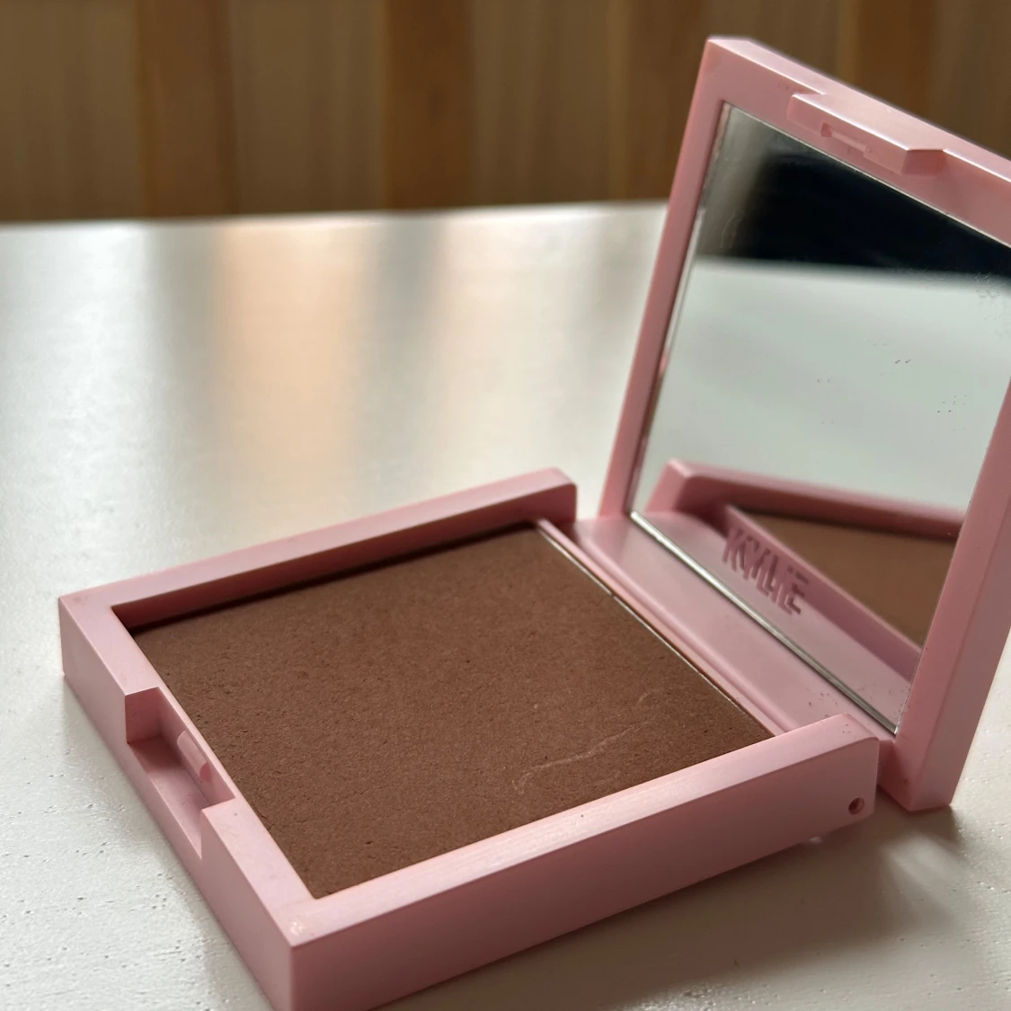 Kylie jenner bronzing powder - 93