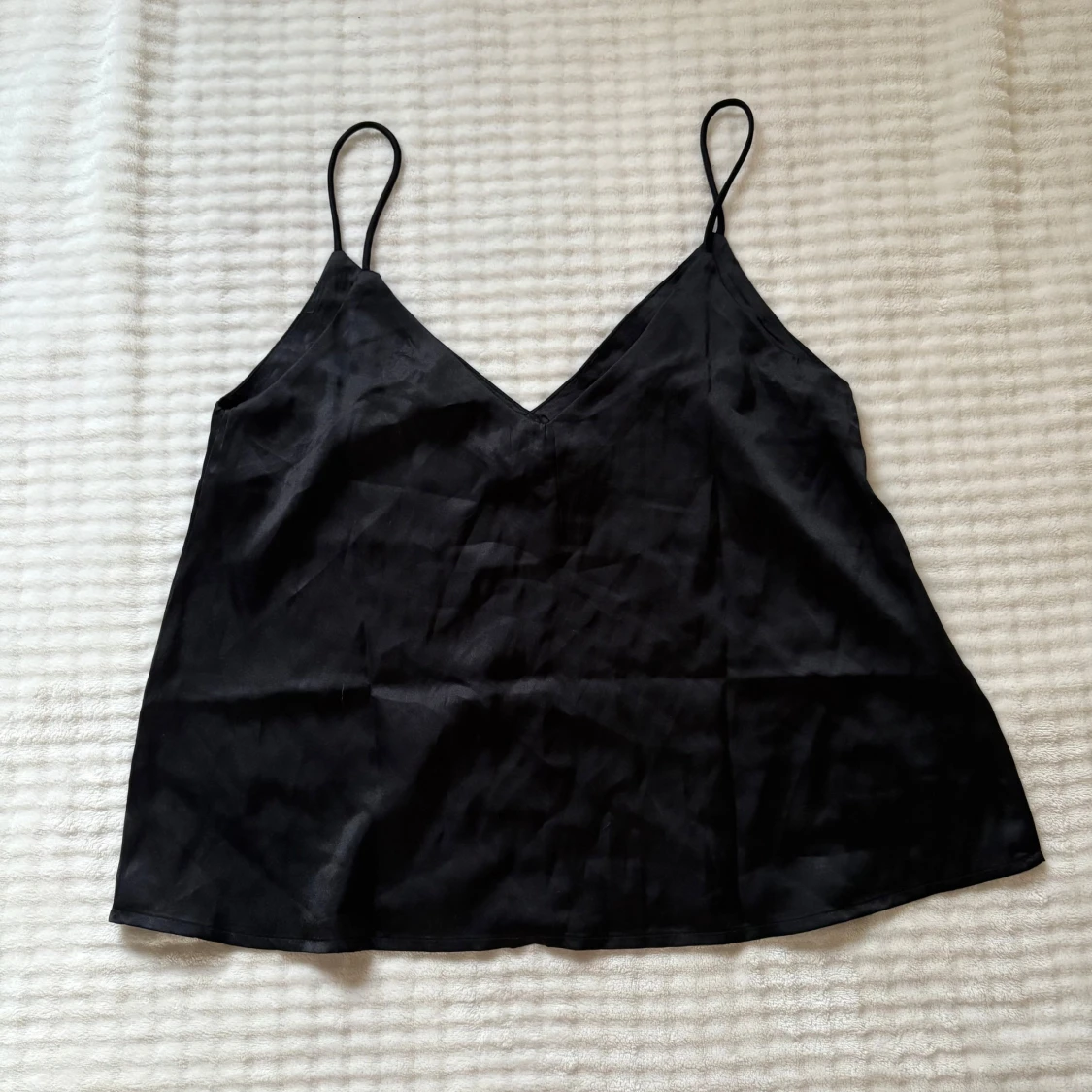 Svart linnetopp från Lager 157 - 2