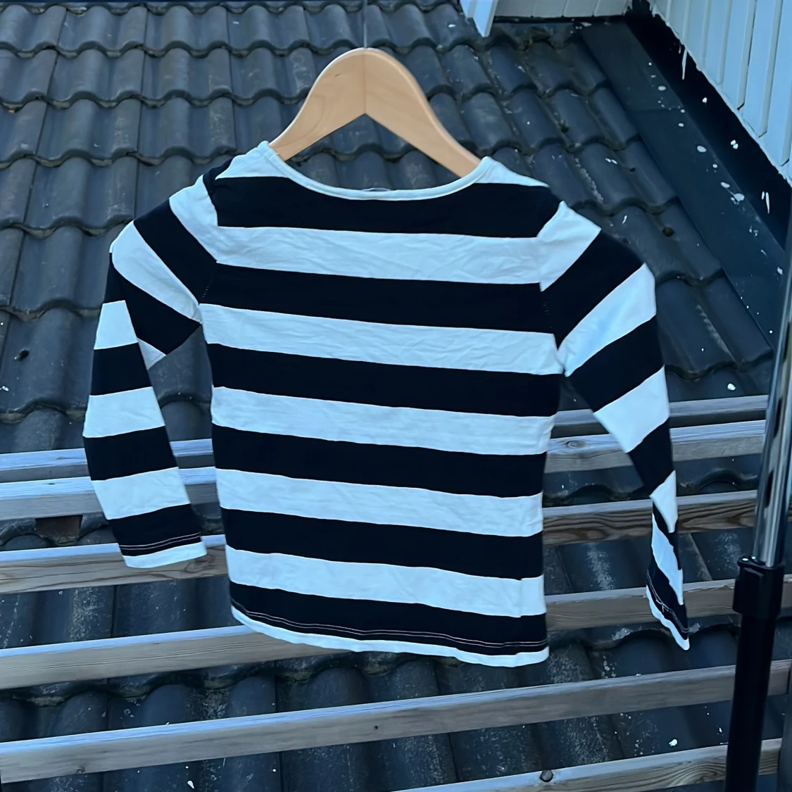 Randig långärmad tröja från Lindex - 1