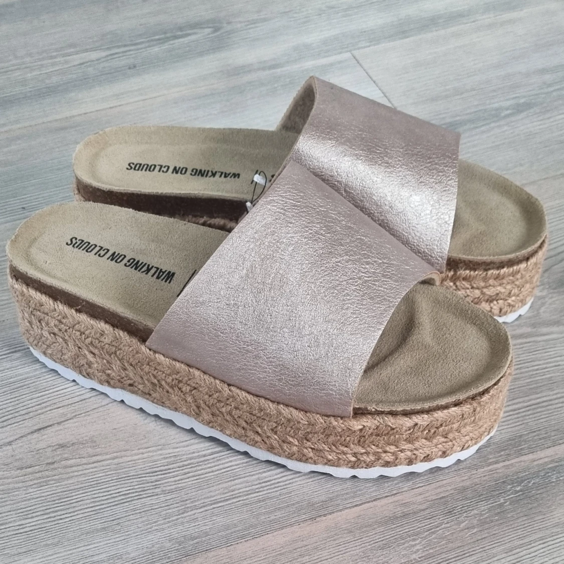 Platåsandaler Walking on Clouds 38 - 2