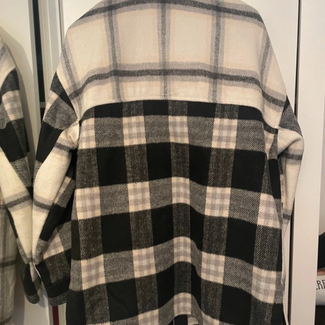 Rutig overshirt från H&M - 2