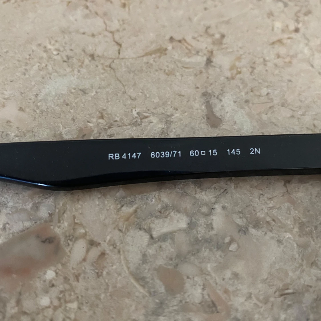 Svarta solglasögon från Ray-Ban - 2