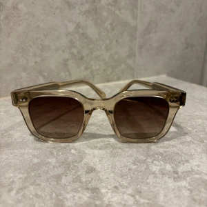 Chimi solglasögon  - Säljer nu mina super snygg solglasögon ifrån chimi då det inte kommer till användning.