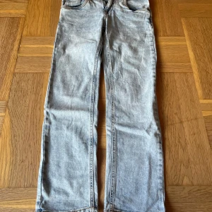 Jeans - Blåa jeans 