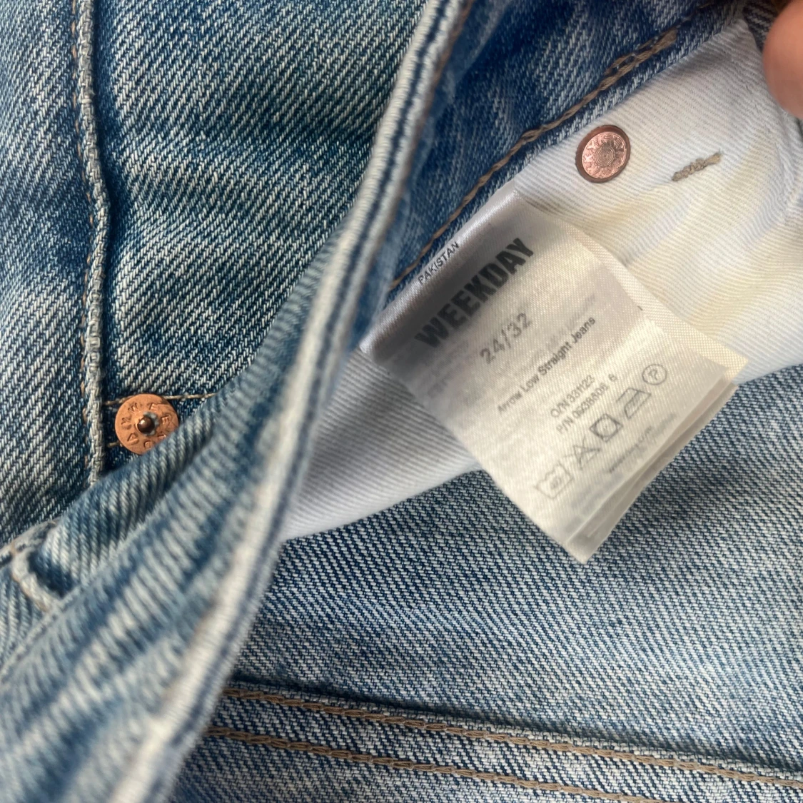 Blå jeans från Weekday - 1