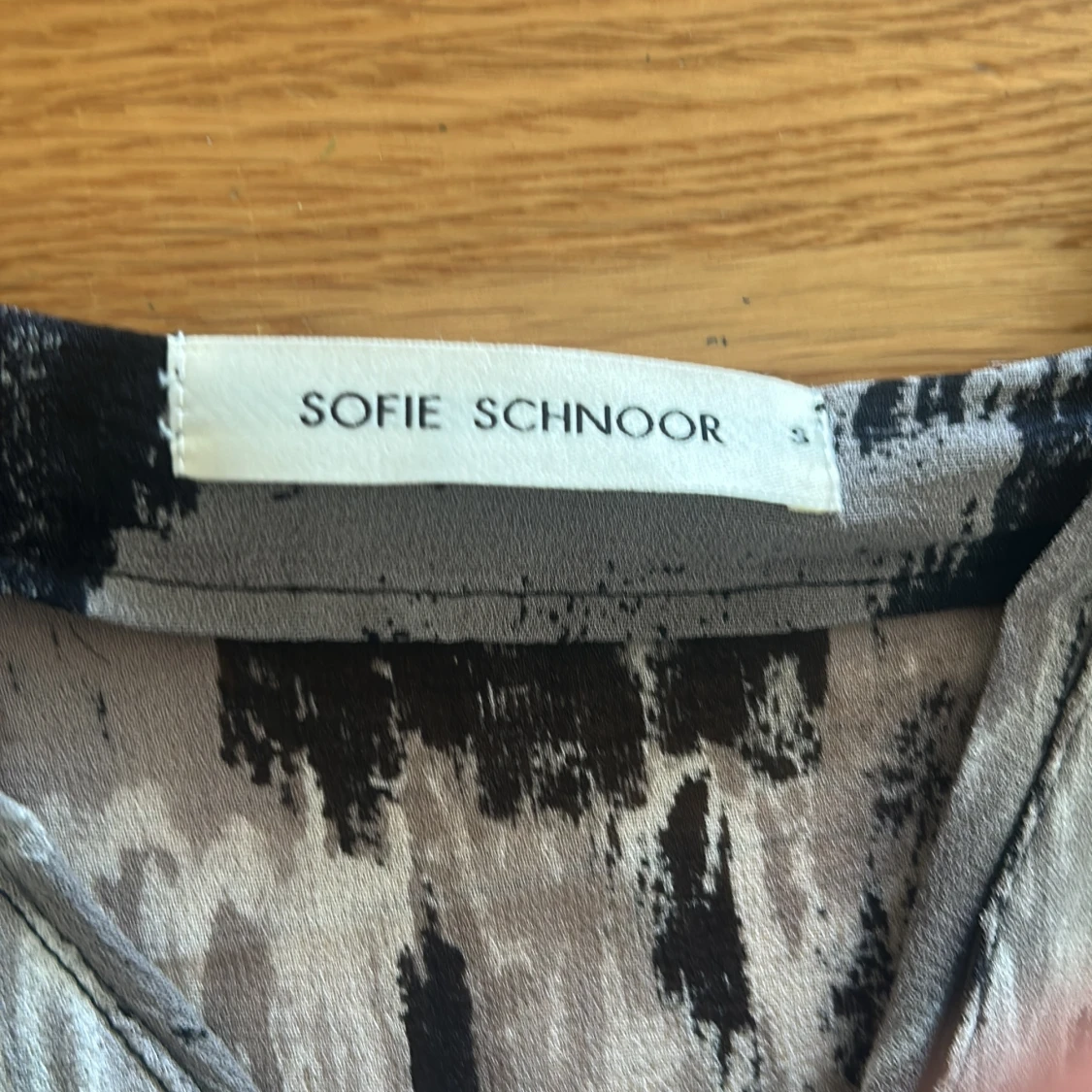 Mönstrad klänning från Sofie Schnoor - 2