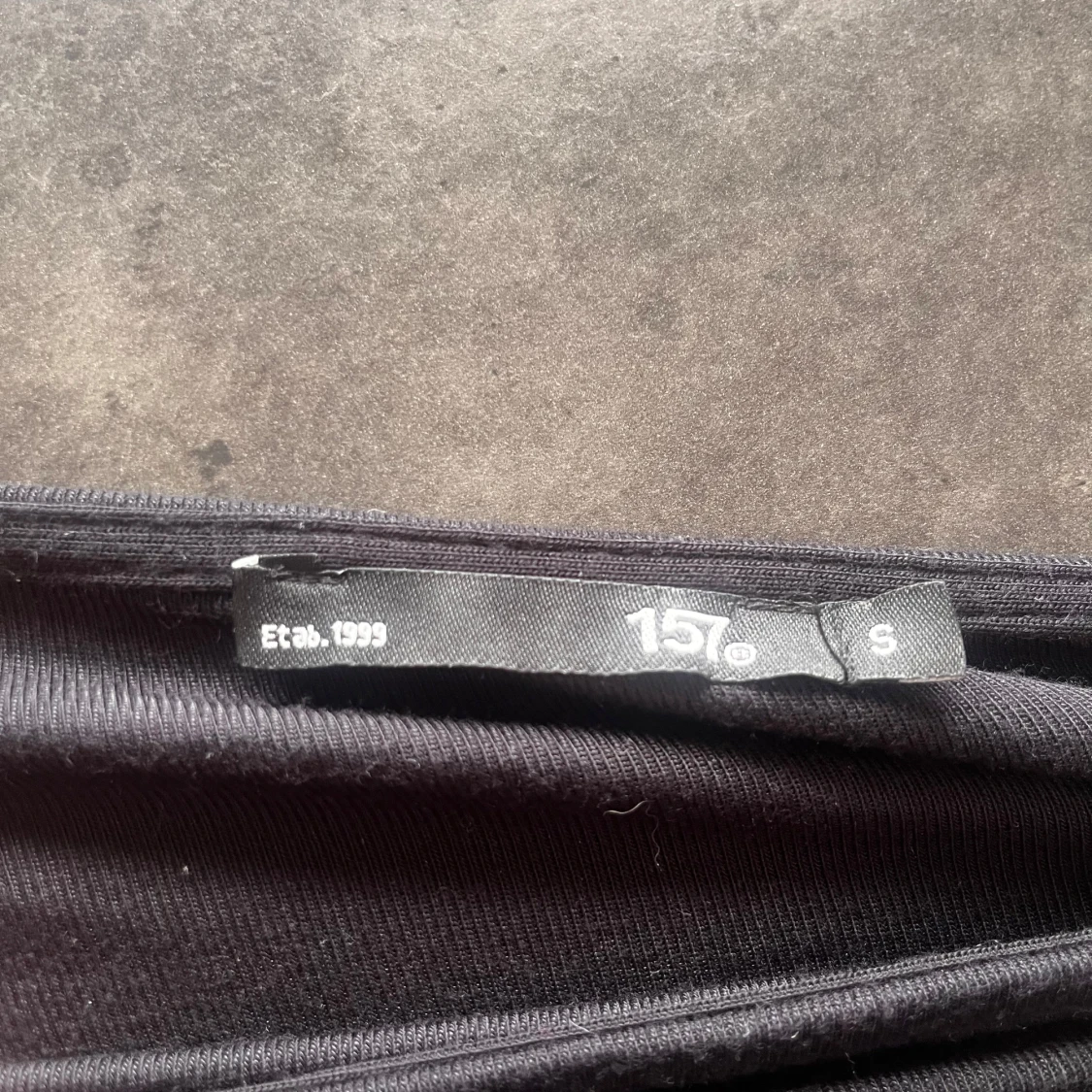 Svart långärmad topp från 157 - 2