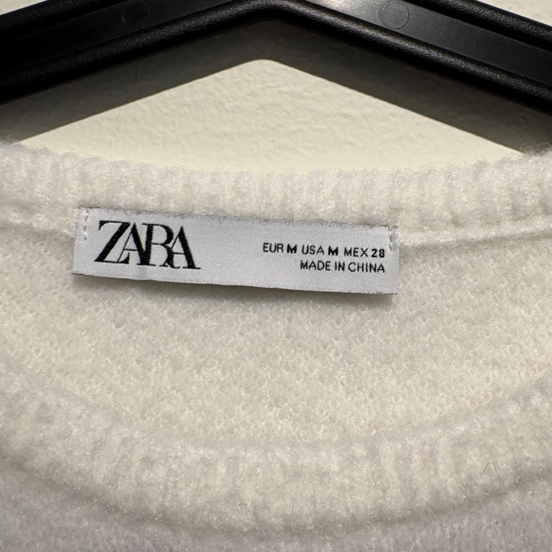 Vit stickad tröja från Zara - 1