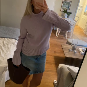 Superfin tröja - Superfin tröja från Pelle p med detaljer vid ärmarna💗 Strolek S nypris 1500kr