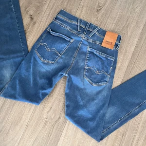 Replay jeans - Replay jeans | Modell Anbass | Mycket bra skick | Storlek W27 L32. 