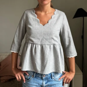 Sååå fin blus - Säljer denna sååå fina blus🎀🎀