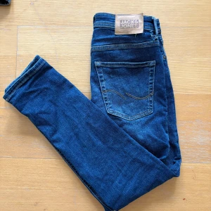 Jack and jones jeans - passar någon mellan 150-160