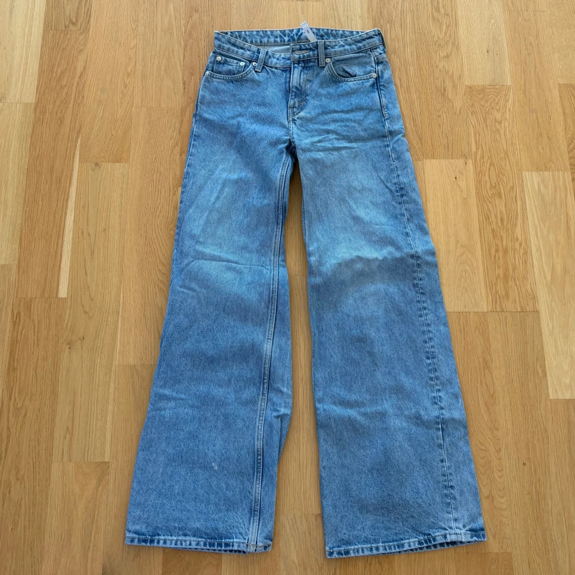 Blå wide leg jeans