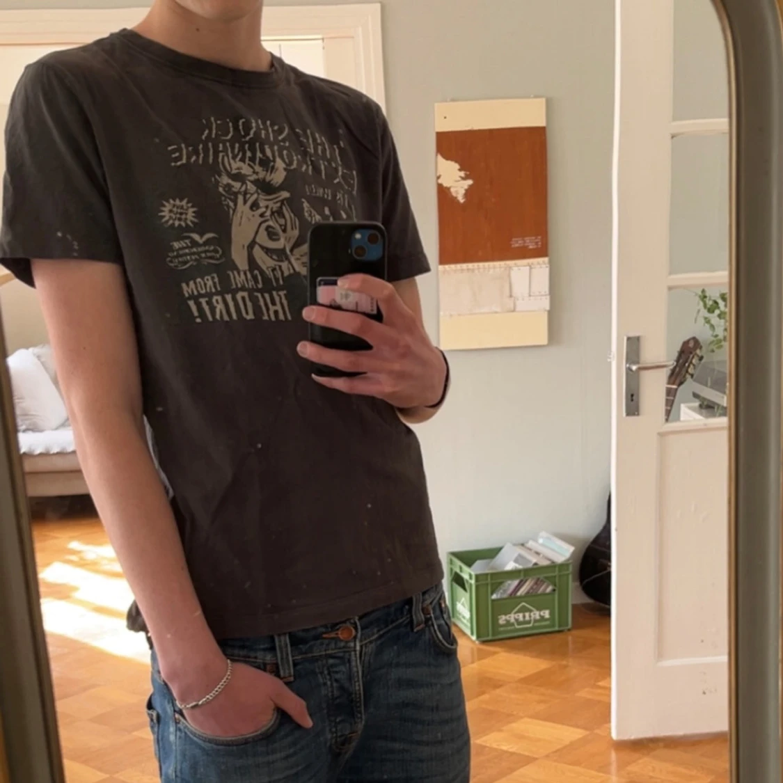 Grå-brun t-shirt med tryck från JC - 1