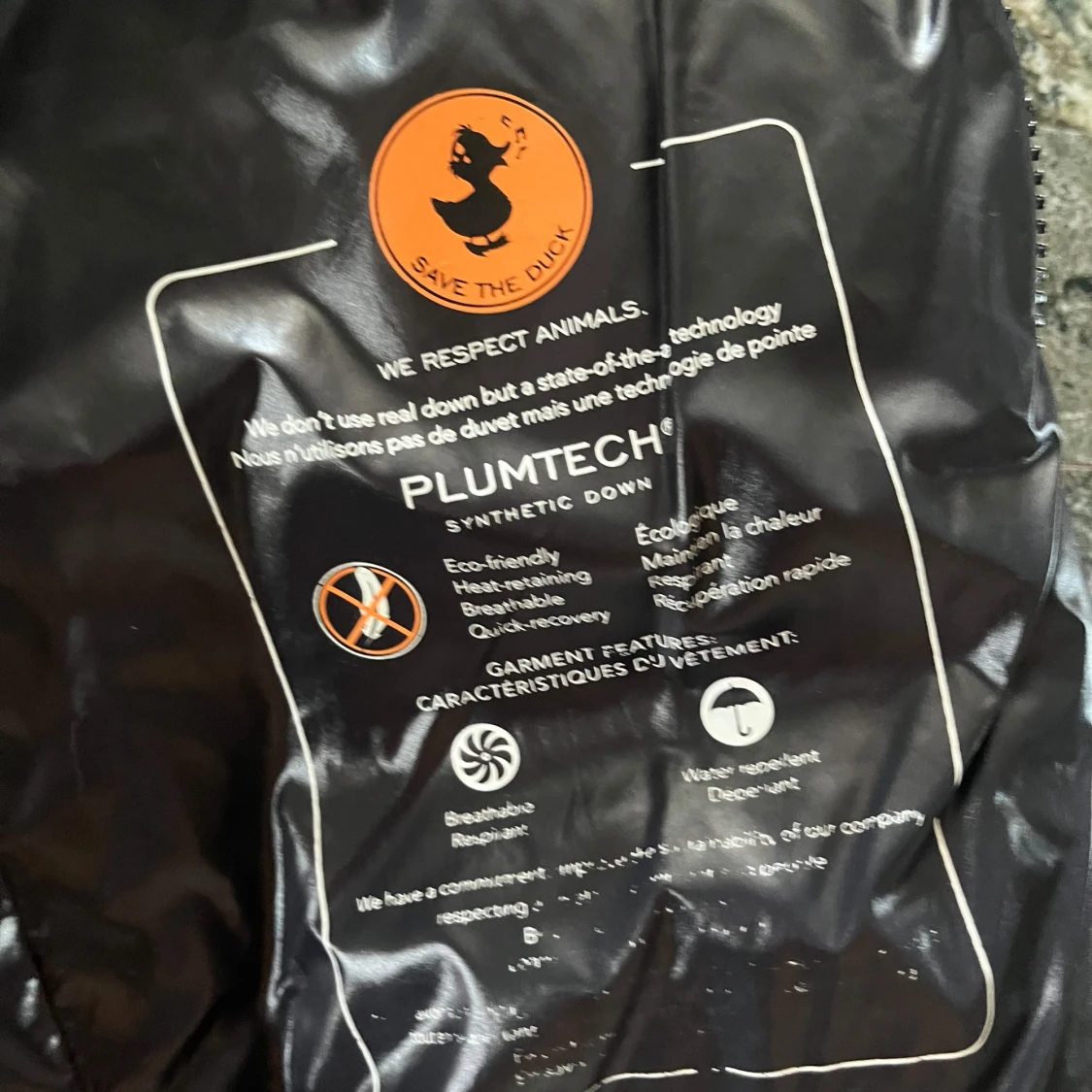 Svart pufferjacka från Save The Duck - 3