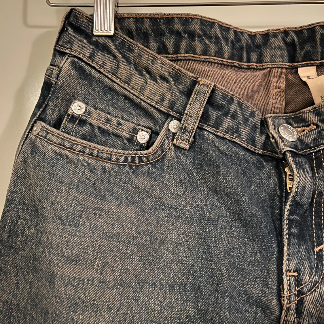 Weekday ”Arrow” raka jeans strl. 26/32 - 1