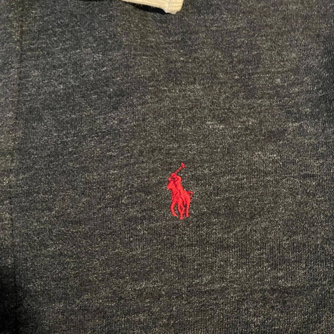 Mörkgrå hoodie från Polo Ralph Lauren - 1