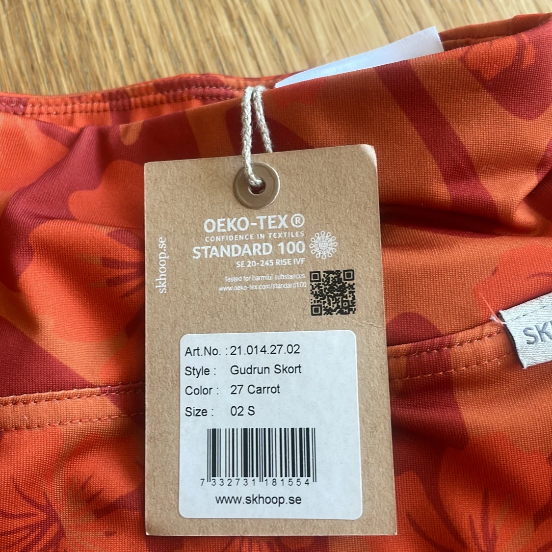 Orange blommig skort från Skhoop - 3
