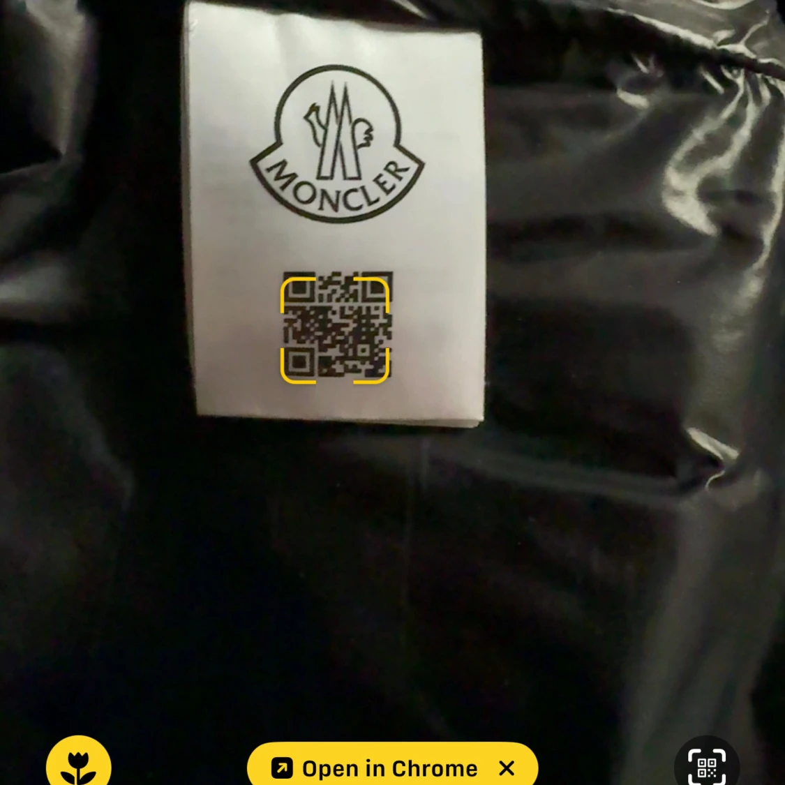 Svart dunväst från Moncler - 4