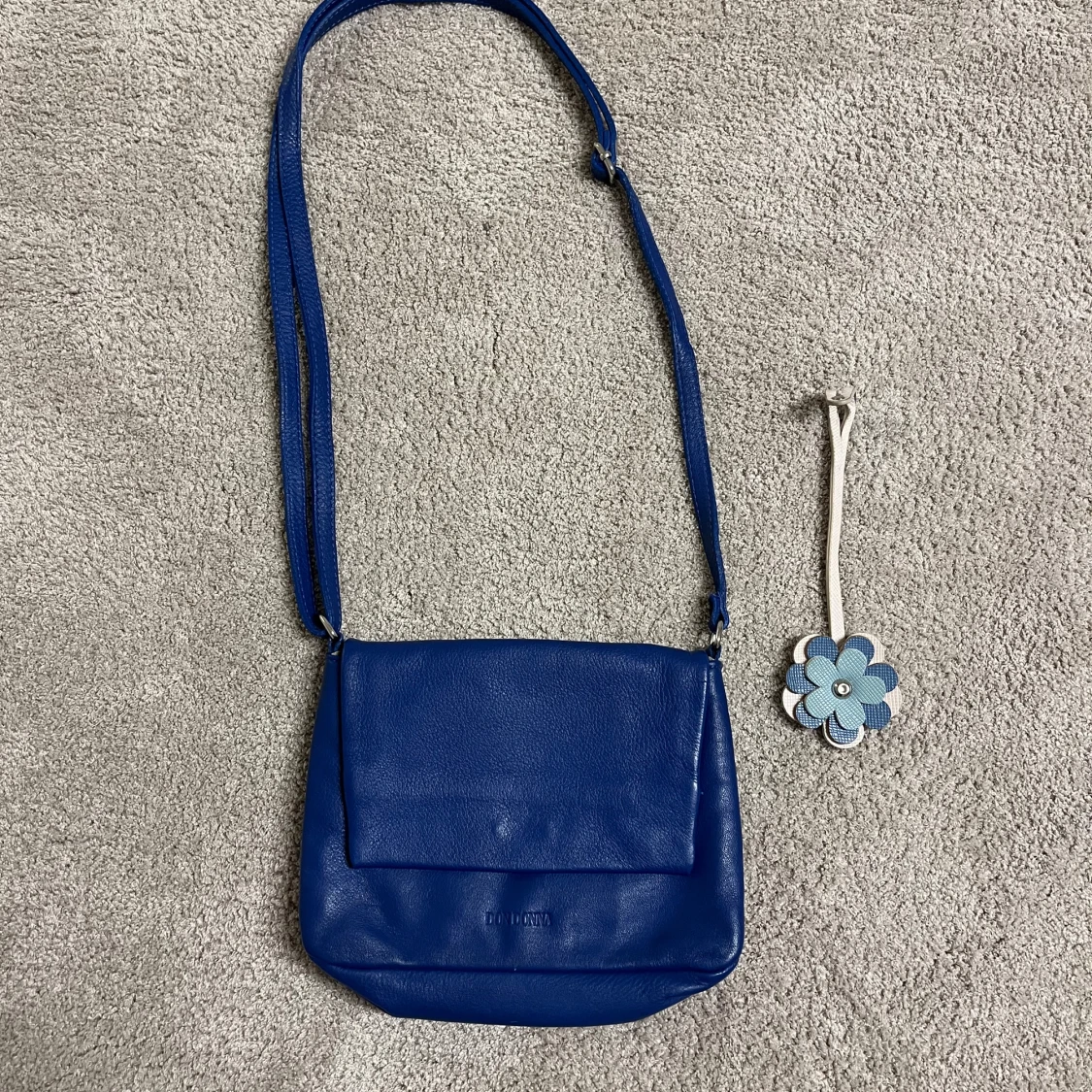 Blå axelväska - 1